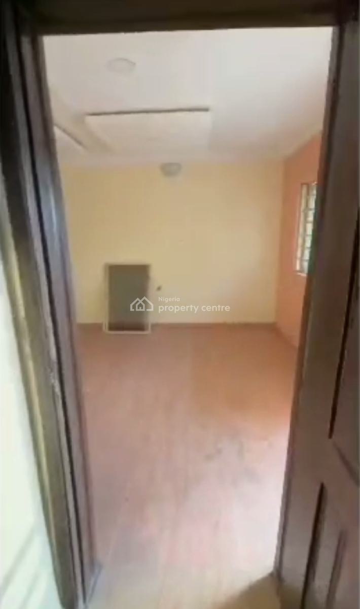 Spacious 2 Bedroom Flats, Ologolo, Lekki, Lagos, Flat / Apartment for Rent