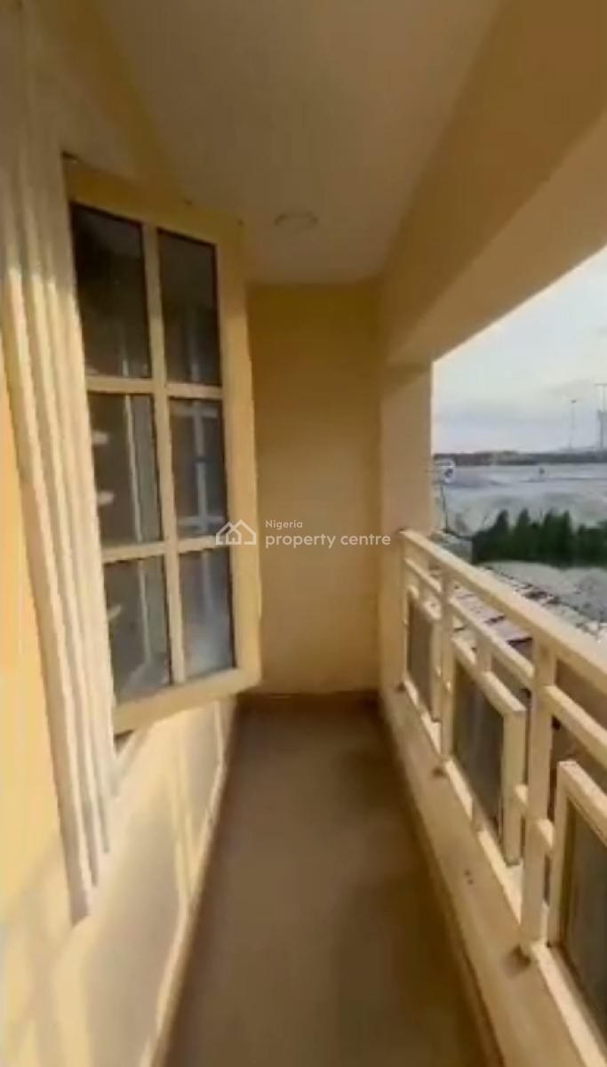 Spacious 2 Bedroom Flats, Ologolo, Lekki, Lagos, Flat / Apartment for Rent