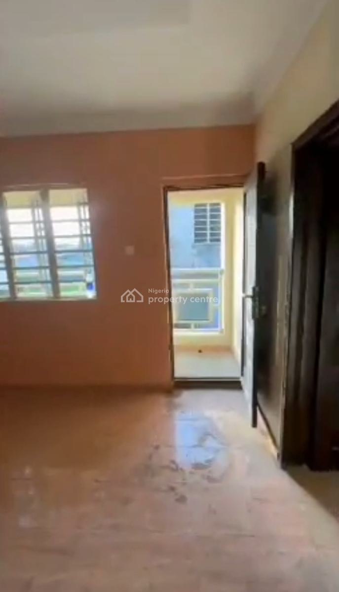 Spacious 2 Bedroom Flats, Ologolo, Lekki, Lagos, Flat / Apartment for Rent