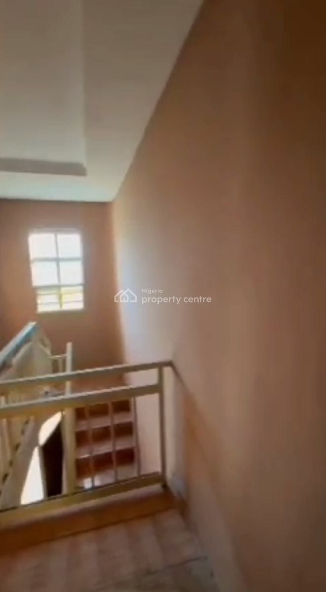 Spacious 2 Bedroom Flats, Ologolo, Lekki, Lagos, Flat / Apartment for Rent