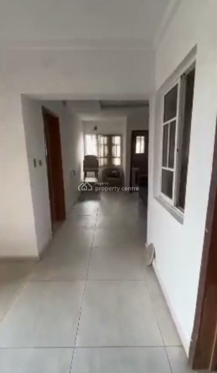 Decent 2 Bedroom Flat, Ologolo, Lekki, Lagos, Flat / Apartment for Rent
