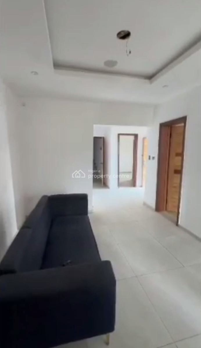 Decent 2 Bedroom Flat, Ologolo, Lekki, Lagos, Flat / Apartment for Rent