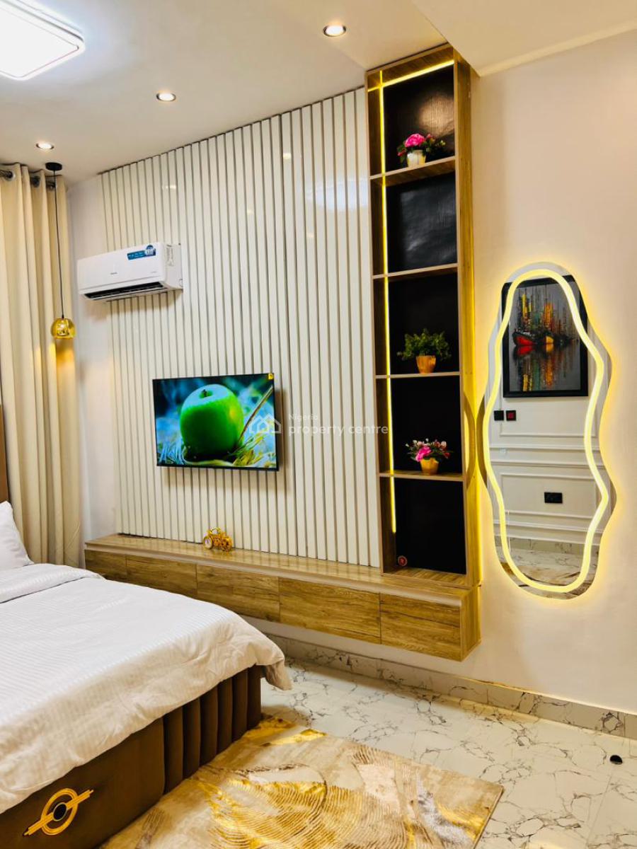 Luxury Smart 2 Bedroom Apartment Thatll Satisfy Your Need., Christopher Ugbaja Street,bera Estate, Chevron Drive., Lekki, Lagos, Flat / Apartment Short Let