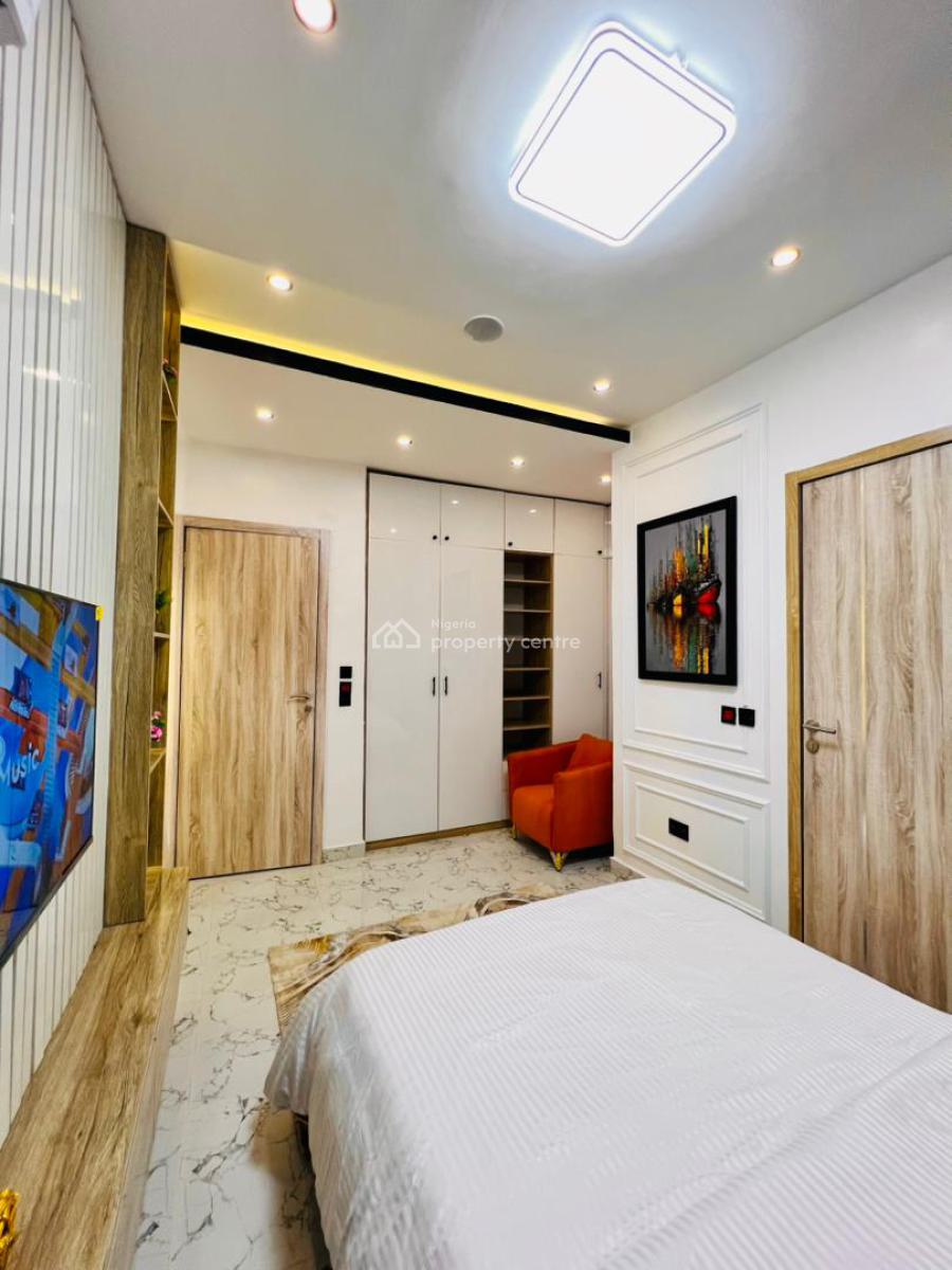 Luxury Smart 2 Bedroom Apartment Thatll Satisfy Your Need., Christopher Ugbaja Street,bera Estate, Chevron Drive., Lekki, Lagos, Flat / Apartment Short Let