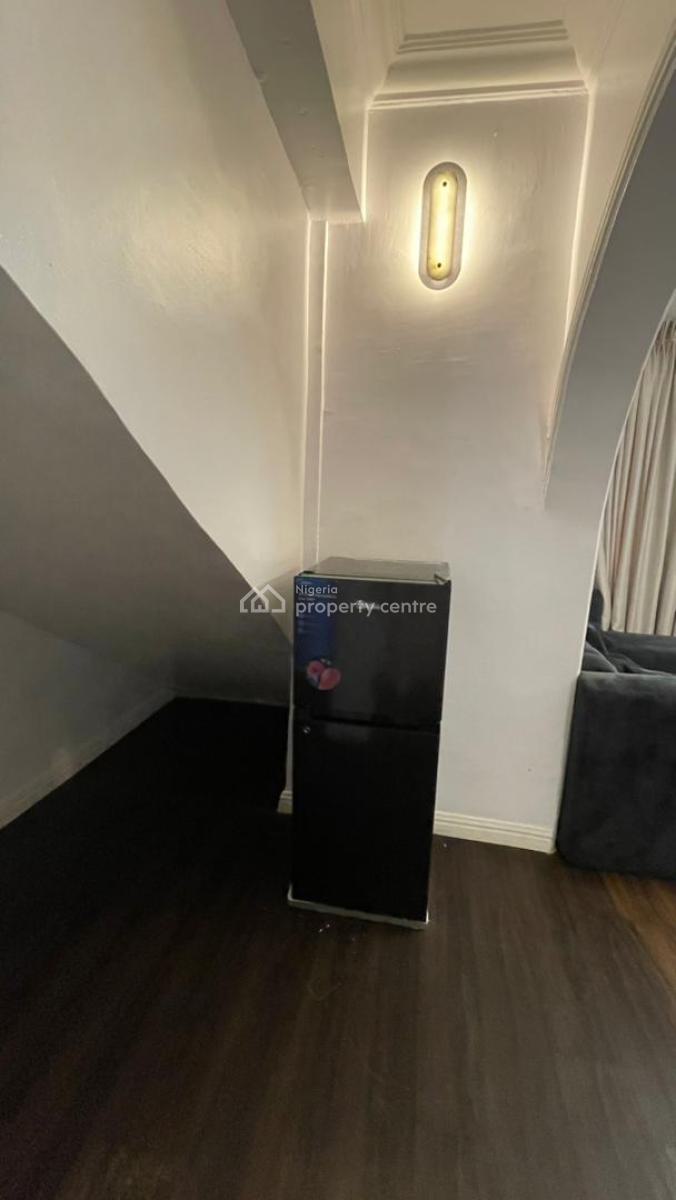 Contemporary 1 Bedroom Apartment, Banana Island, Ikoyi, Lagos, Mini Flat (room and Parlour) for Rent
