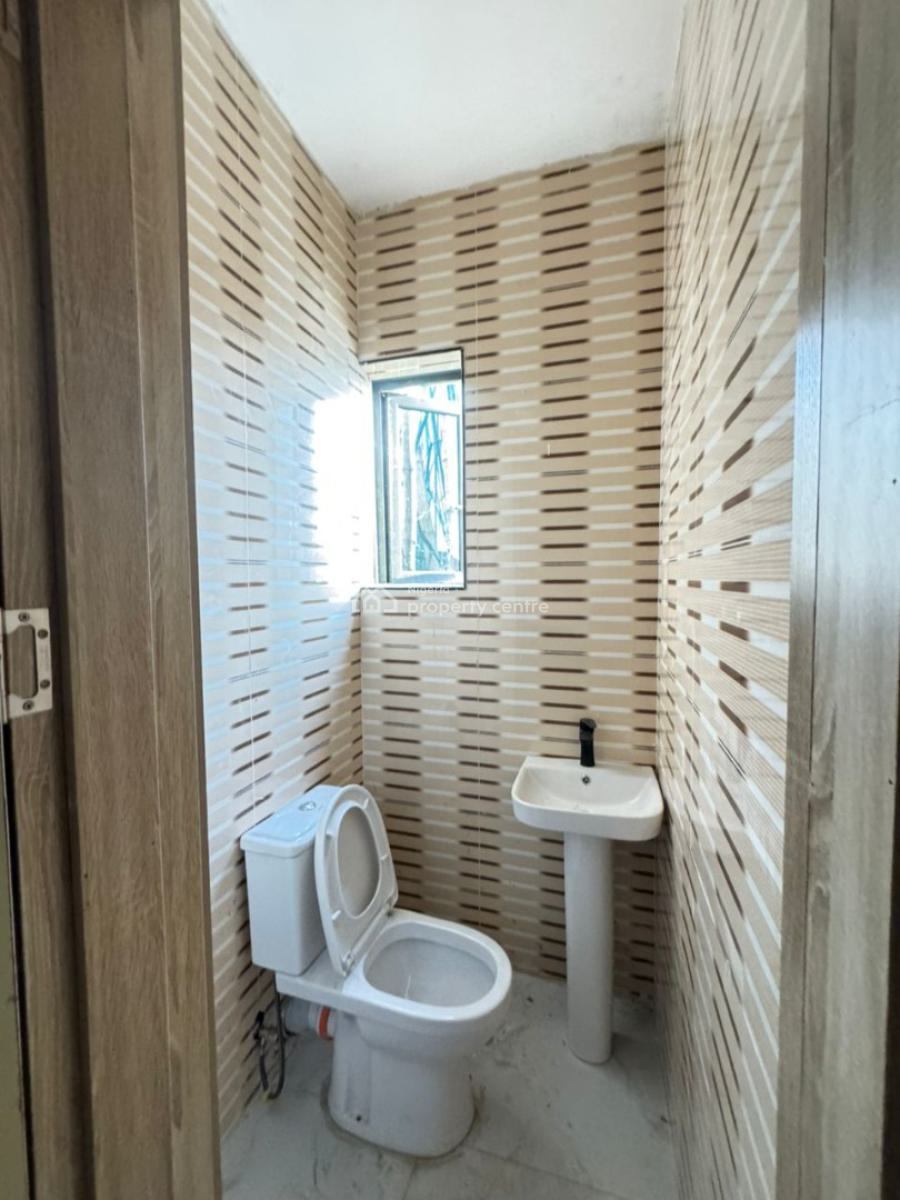 Exquisite Spacious 2 Bedroom Apartment, Ikate, Lekki Phase 1, Lekki, Lagos, Flat / Apartment for Sale