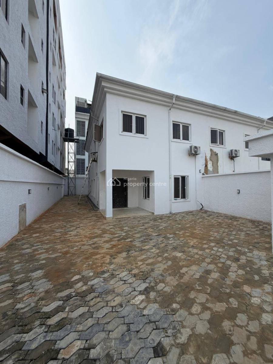 Spacious 3bedroom Apartment with Bq Self Compound, Oniru, Victoria Island (vi), Lagos, Flat / Apartment for Rent