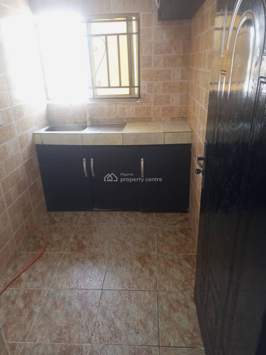 2 Bedroom Upstairs Sharp and Clean, Westwood Estate Badore Road, Ajah, Lagos, Flat / Apartment for Rent