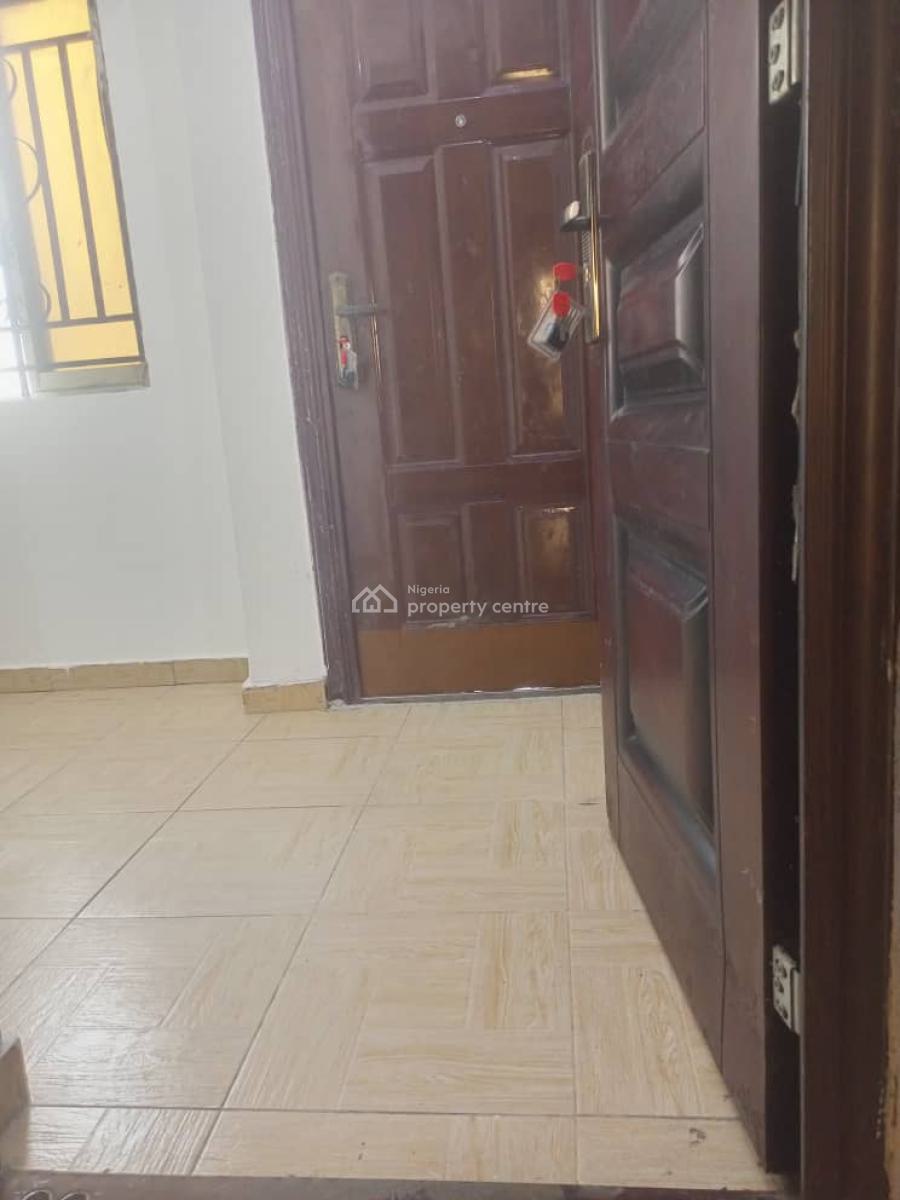 2 Bedroom Upstairs Sharp and Clean, Westwood Estate Badore Road, Ajah, Lagos, Flat / Apartment for Rent