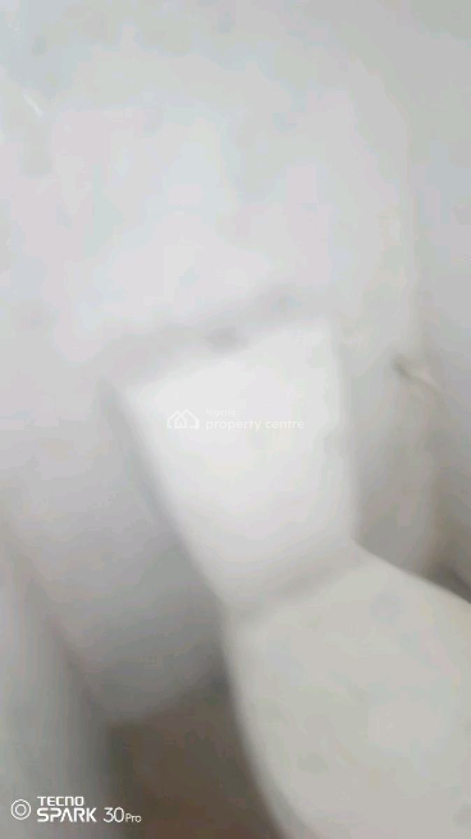 Spacious Miniflat Upstairs with Personal Prepaid Metre, Balcony,, Alagomeji, Yaba, Lagos, Mini Flat (room and Parlour) for Rent