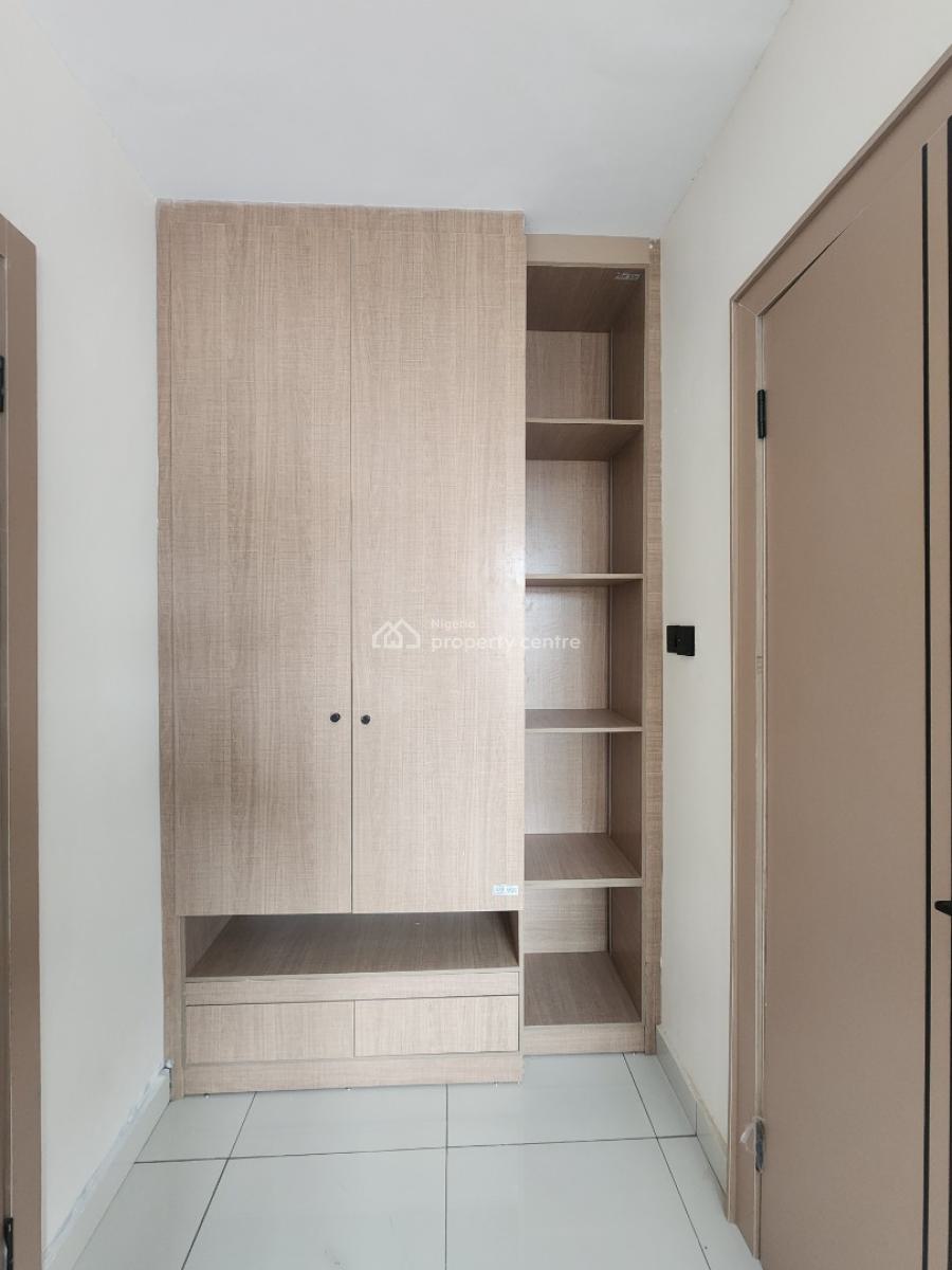 Luxury 1 Bedroom Apartment, Surulere, Lagos, Flat / Apartment for Sale