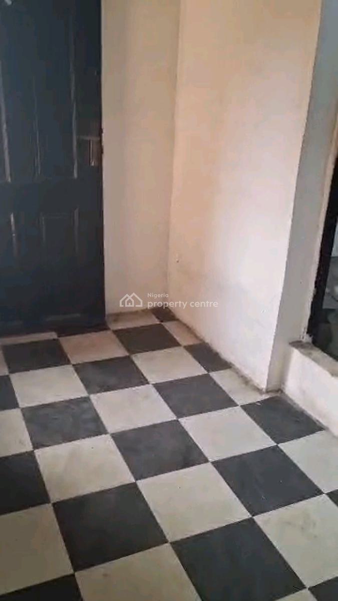 Very Big Self Contain Apartment with Wardrobe, Balcony and Kitchen, Herbert Macauley, Adekunle, Yaba, Lagos, Self Contain (single Rooms) for Rent