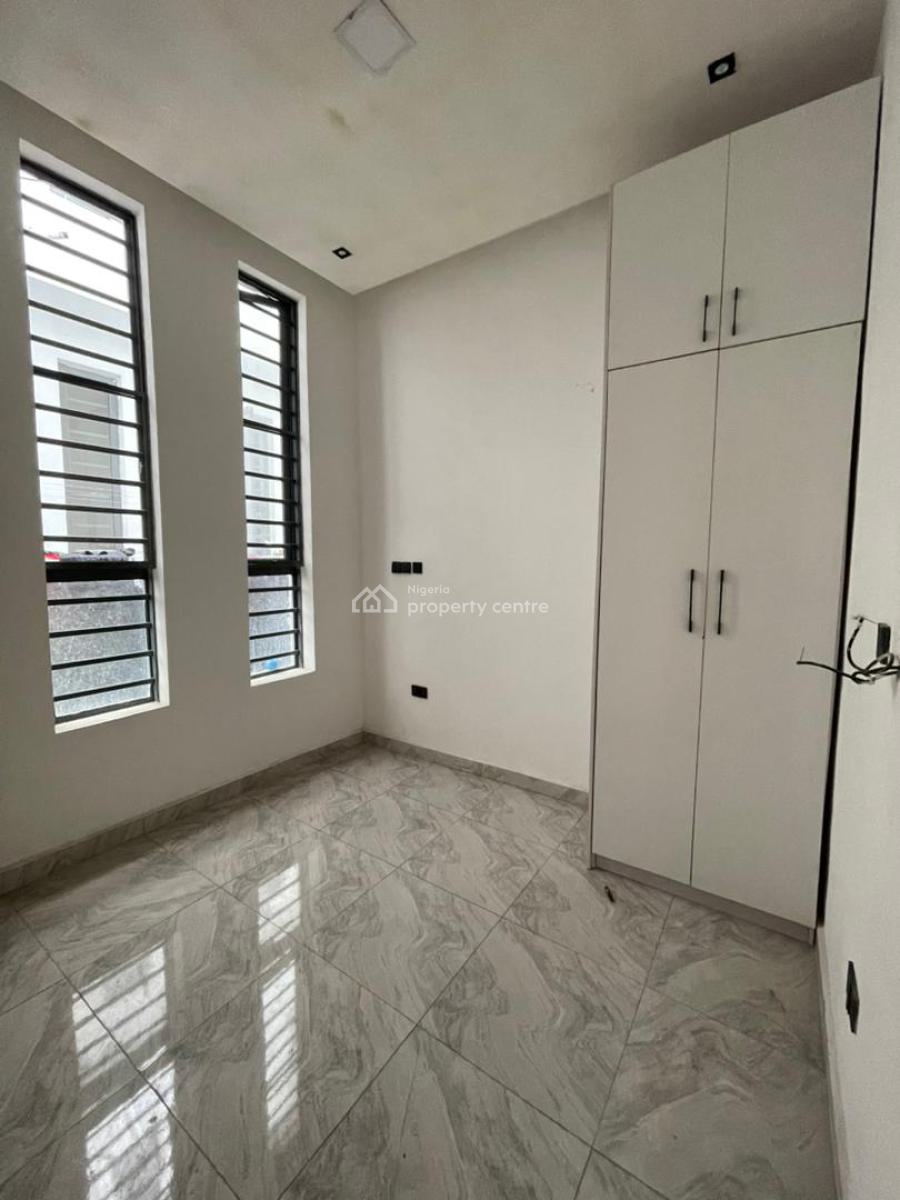 Exquisite 4 Bedroom Semi-detached Duplex with Bq, Chevron, Lekki Phase 2, Lekki, Lagos, Semi-detached Duplex for Sale