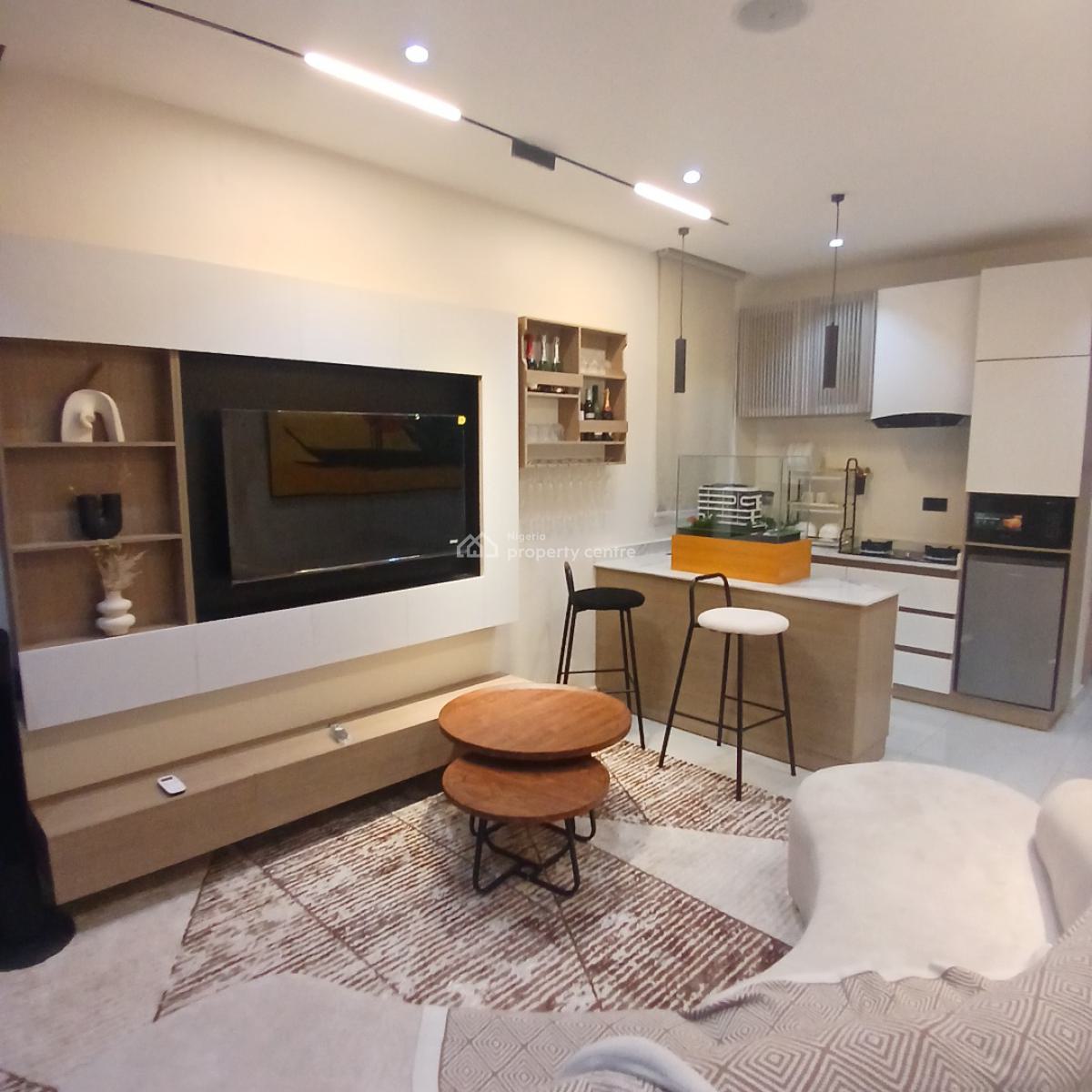 Exquisitely Detailed 1 Bedroom Apartment, Surulere, Lagos, Flat / Apartment for Sale