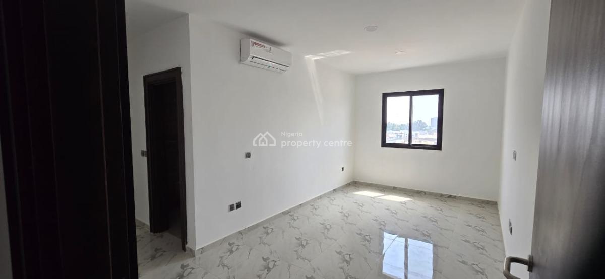 Luxury Brand New 4bedroom in a Serene Beautiful Environment, Banana Island, Old Ikoyi, Ikoyi, Lagos, Flat / Apartment for Rent