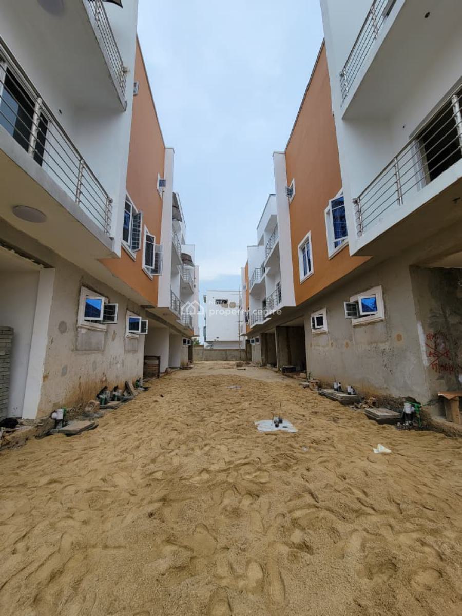 4 Bedroom Duplex in a Developed Environment, Ogudu, Ogudu, Lagos, Terraced Duplex for Sale