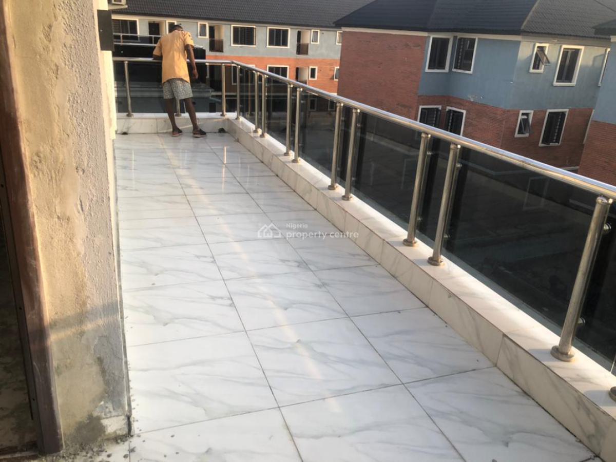 4-bedroom Terrace Duplex with Bq, Osapa, Lekki, Lagos, Terraced Duplex for Sale