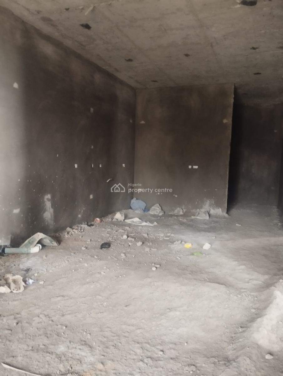 Spacious Massive Luxury 2bedroom Flat Apartment with Bq, Secure Minestate Ajayi Alaba Street Salem Ilasan Elegushi Ikate Lagos, Ikate, Lekki, Lagos, Block of Flats for Sale