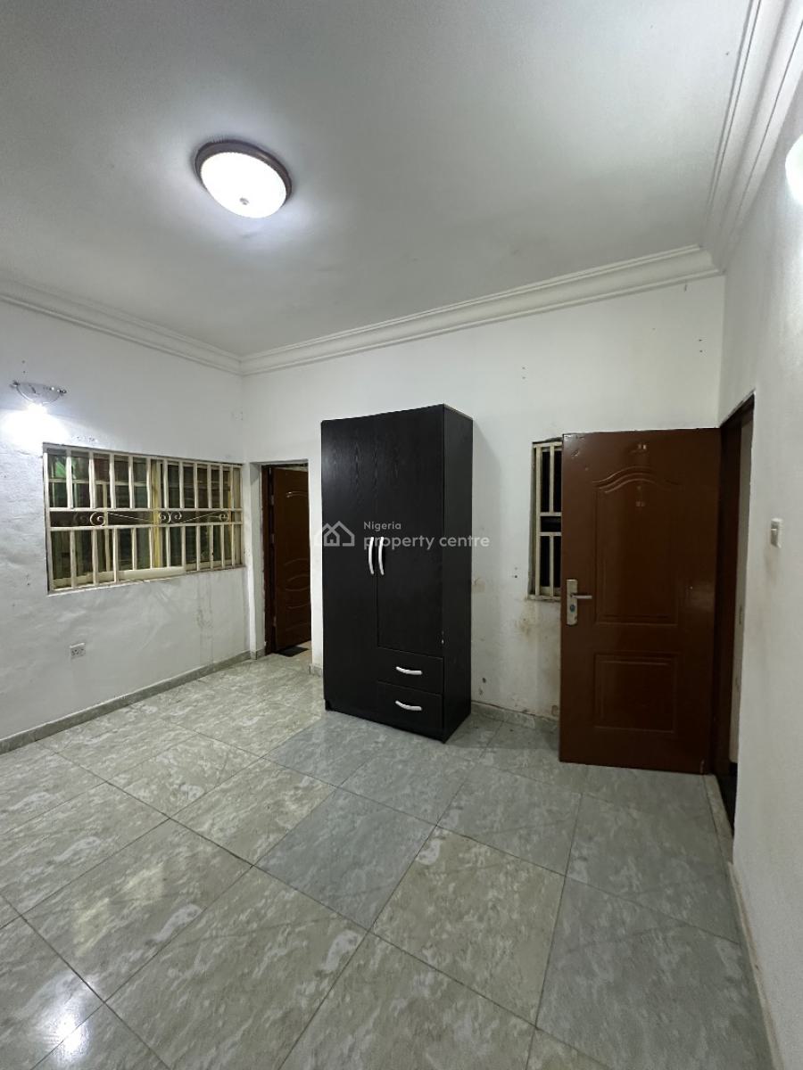 2bedroom Apartment, Chevron / Agungi, Lekki, Lagos, Flat / Apartment for Rent
