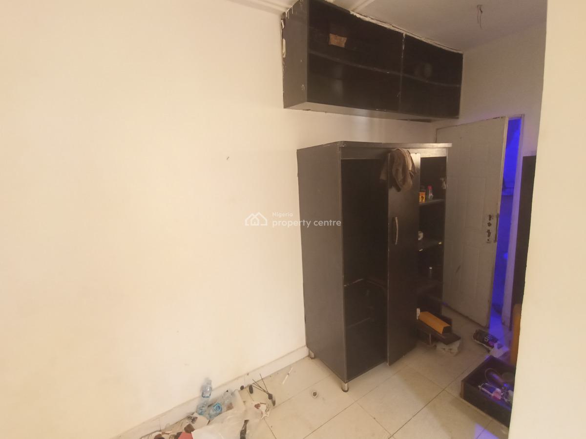 Spacious Self-contain, Naf Valley Estate Asokoro, Asokoro District, Abuja, Self Contain (single Rooms) for Rent