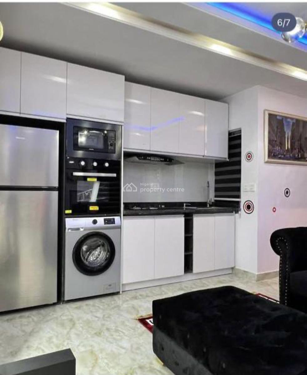 Furnished 1bedroom Apartment Available, Ikota Ilaje, Lekki, Lagos, Mini Flat (room and Parlour) for Rent