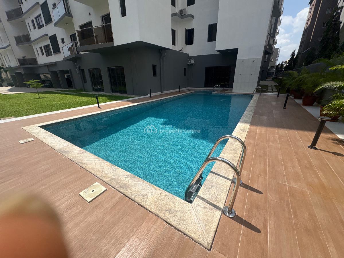 Fully Serviced 1 Bedroom Penthouse Apartment, Lekki Phase 1, Lekki, Lagos, Flat / Apartment for Rent