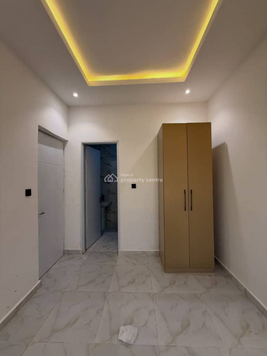 5 Bedroom Terrace Duplex  Guzape  400m, Guzape District, Abuja, Terraced Duplex for Sale