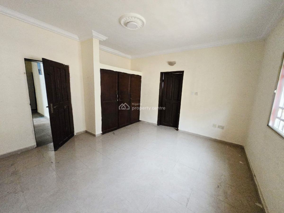 Spacious 3 Bedroom Apartment, Agungi, Lekki, Lagos, Flat / Apartment for Rent