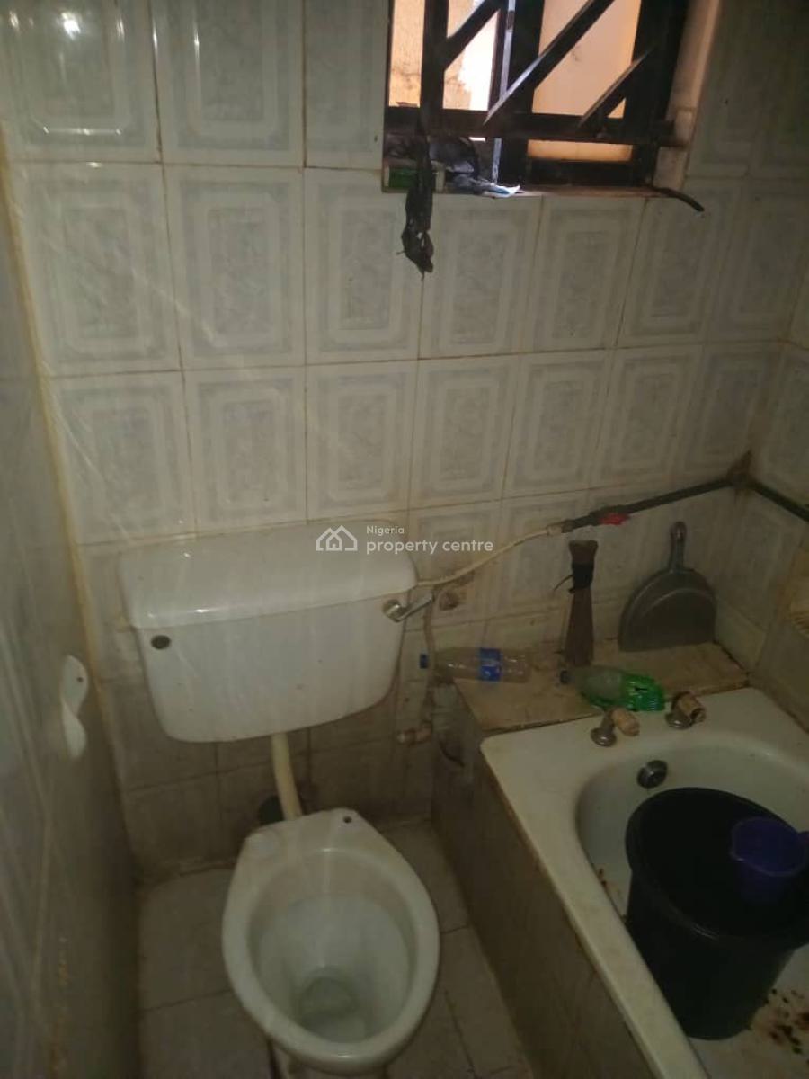 Self  Contained Apartment, By Divine Hand of God Church Axis, Area 1, Garki, Abuja, Self Contain (single Rooms) for Rent