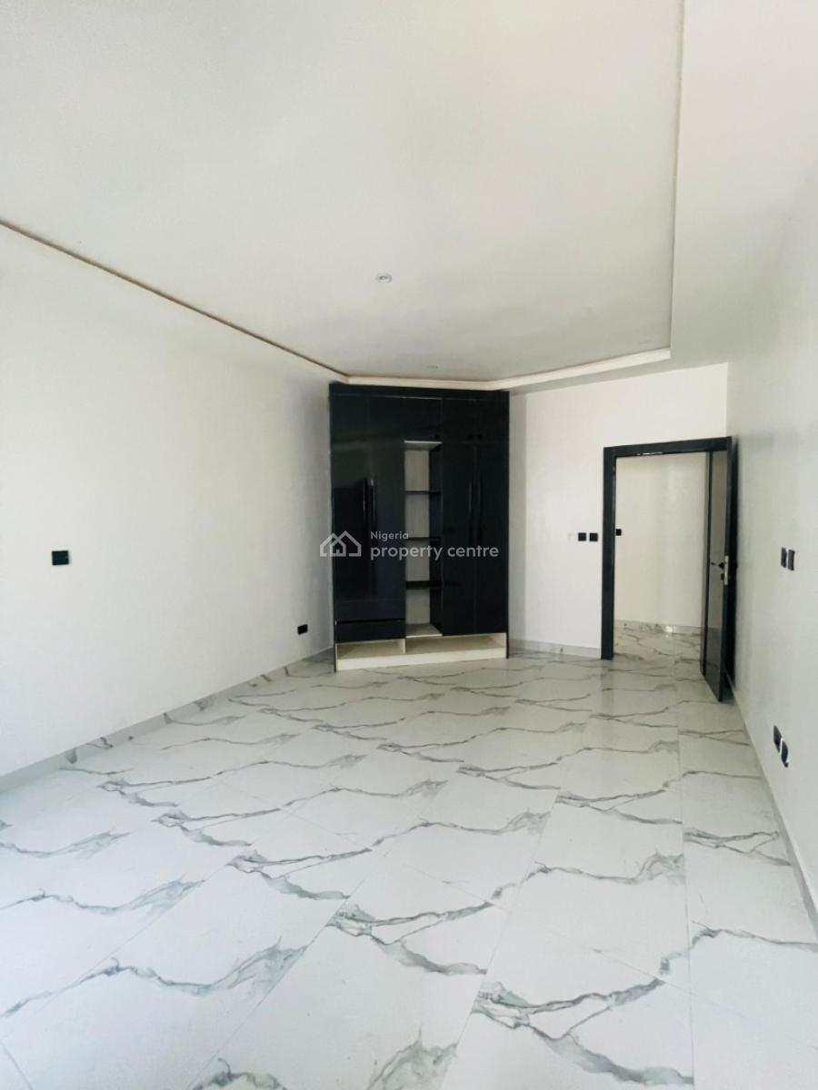 Beautifully Built 5 Bedroom Semi Detached Duplex with Bq, Lekki County, Lekki, Lagos, Semi-detached Duplex for Sale