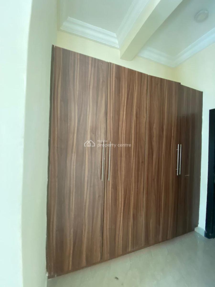 Massive 3 Bedroom Flat, Abijo Gra Sangotedo, Sangotedo, Ajah, Lagos, Flat / Apartment for Rent