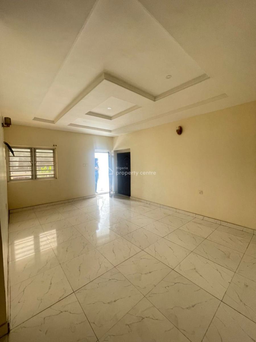 Beautiful Luxurious Share Apartment at Ajah Ilaje Off Mobil Road, Ajah Ilaje Off Mobil Road, Ajah, Lagos, Self Contain (single Rooms) for Rent