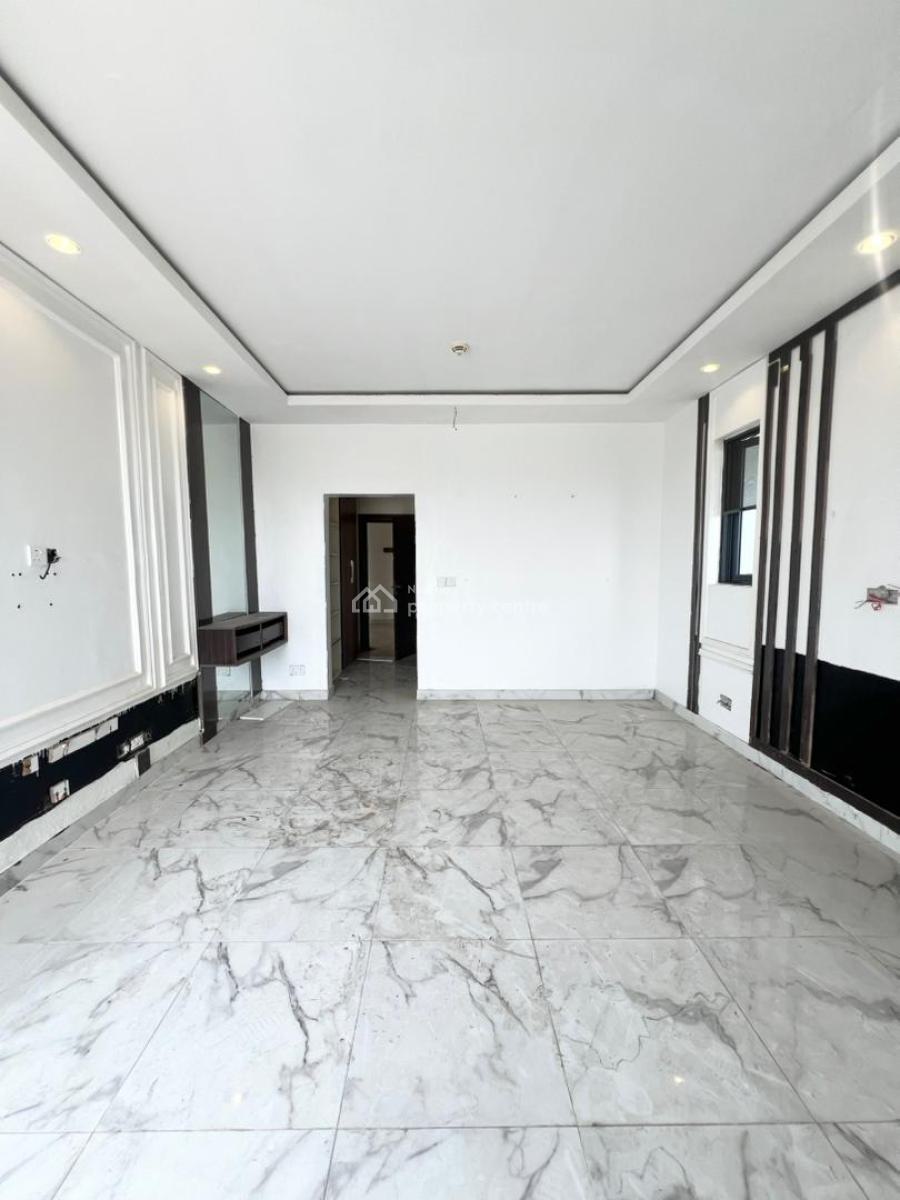 Luxurious 3 Bedroom Apartment, Lekki Phase 1, Lekki, Lagos, Flat / Apartment for Sale