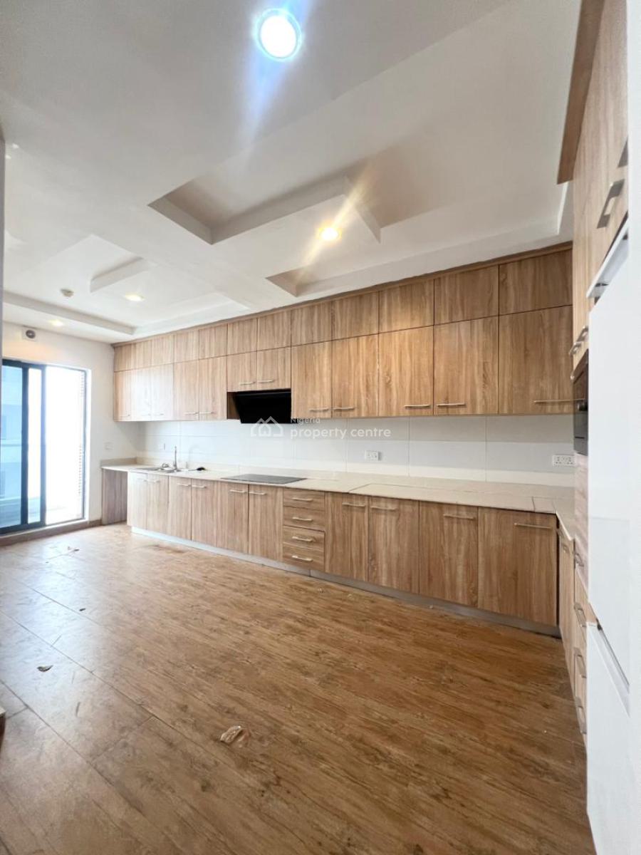 Luxurious 3 Bedroom Apartment, Lekki Phase 1, Lekki, Lagos, Flat / Apartment for Sale