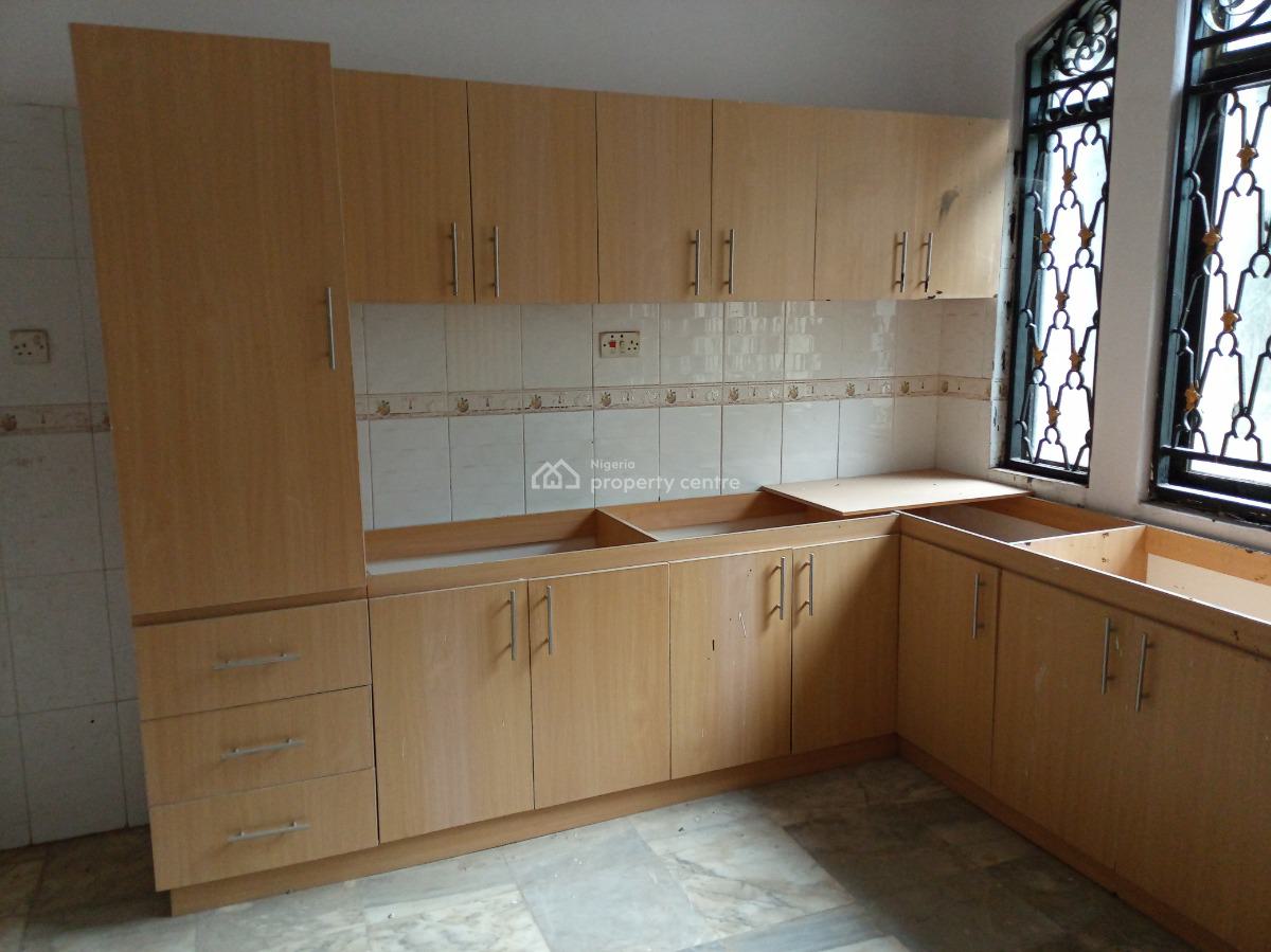 Very Large 2 Bedroom Apartment with Necessary Facilities, Oluwanishola Estate, Lekki, Lagos, Flat / Apartment for Rent