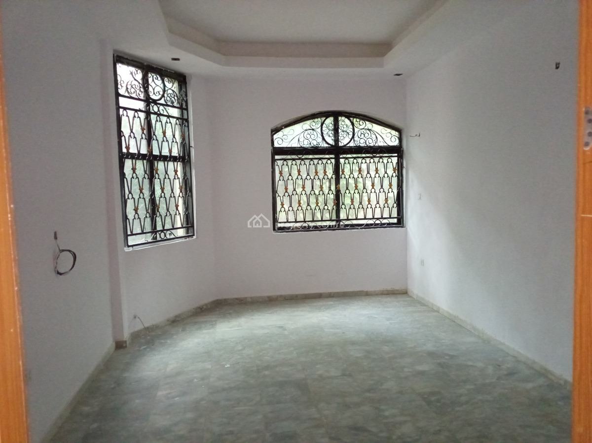 Very Large 2 Bedroom Apartment with Necessary Facilities, Oluwanishola Estate, Lekki, Lagos, Flat / Apartment for Rent