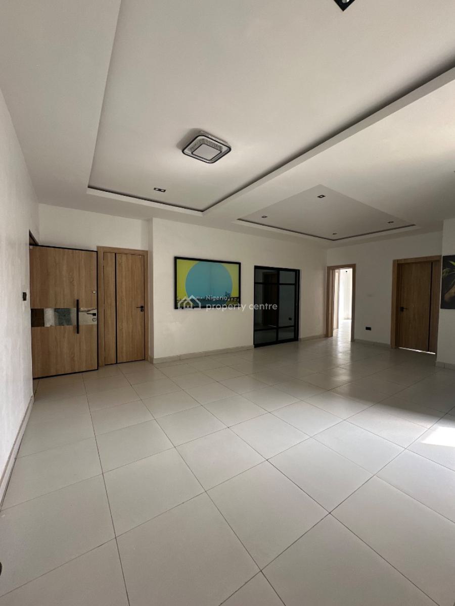 Luxury 2 Bedroom Apartment + Elevator + Swimming Pool, Ologolo, Lekki, Lagos, Flat / Apartment for Sale