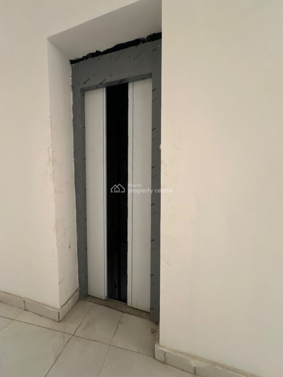 Luxury 2 Bedroom Apartment + Elevator + Swimming Pool, Ologolo, Lekki, Lagos, Flat / Apartment for Sale