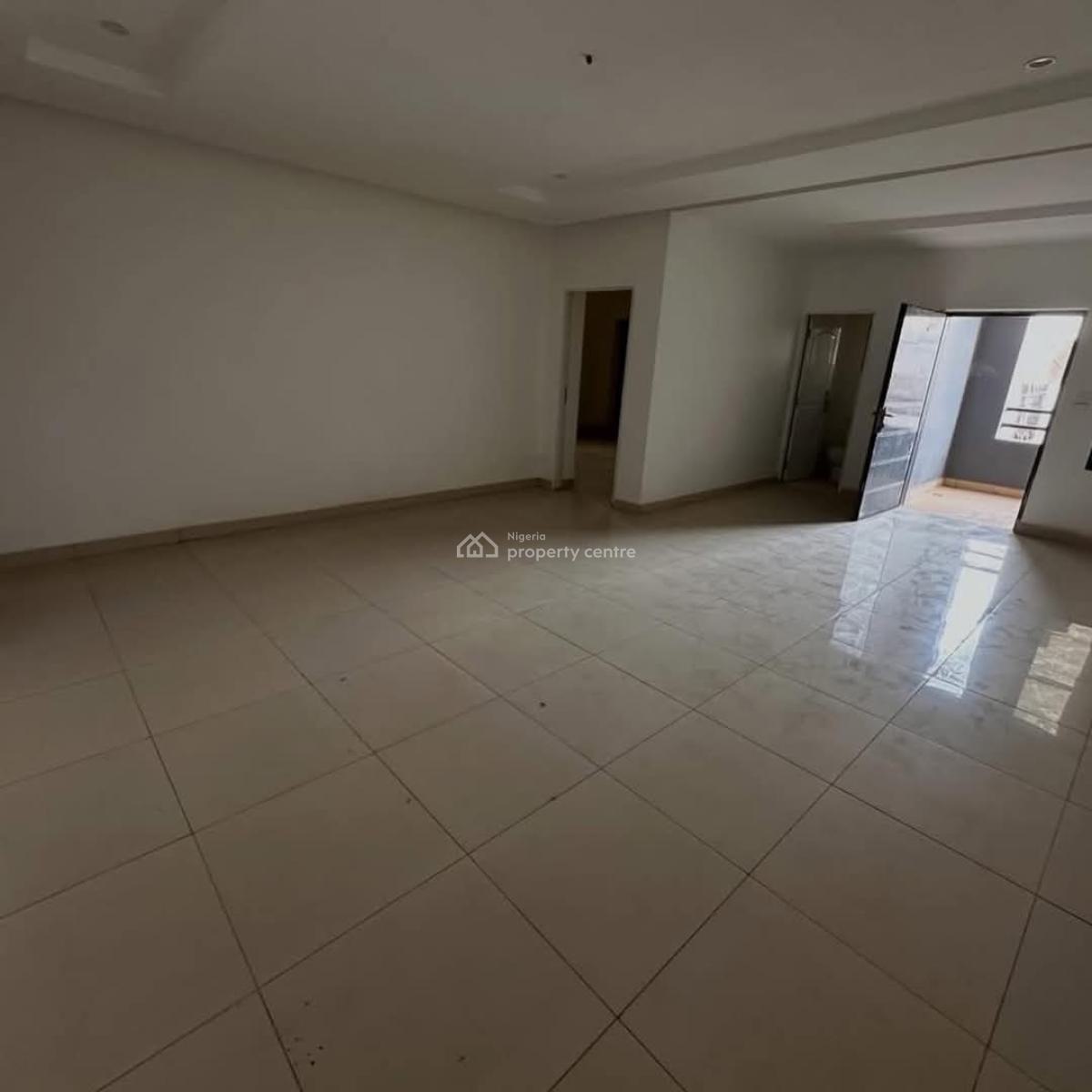 3 Bedroom Apartment  Living Area All Rooms Are En-suite, Durumi, Abuja, Flat / Apartment for Sale