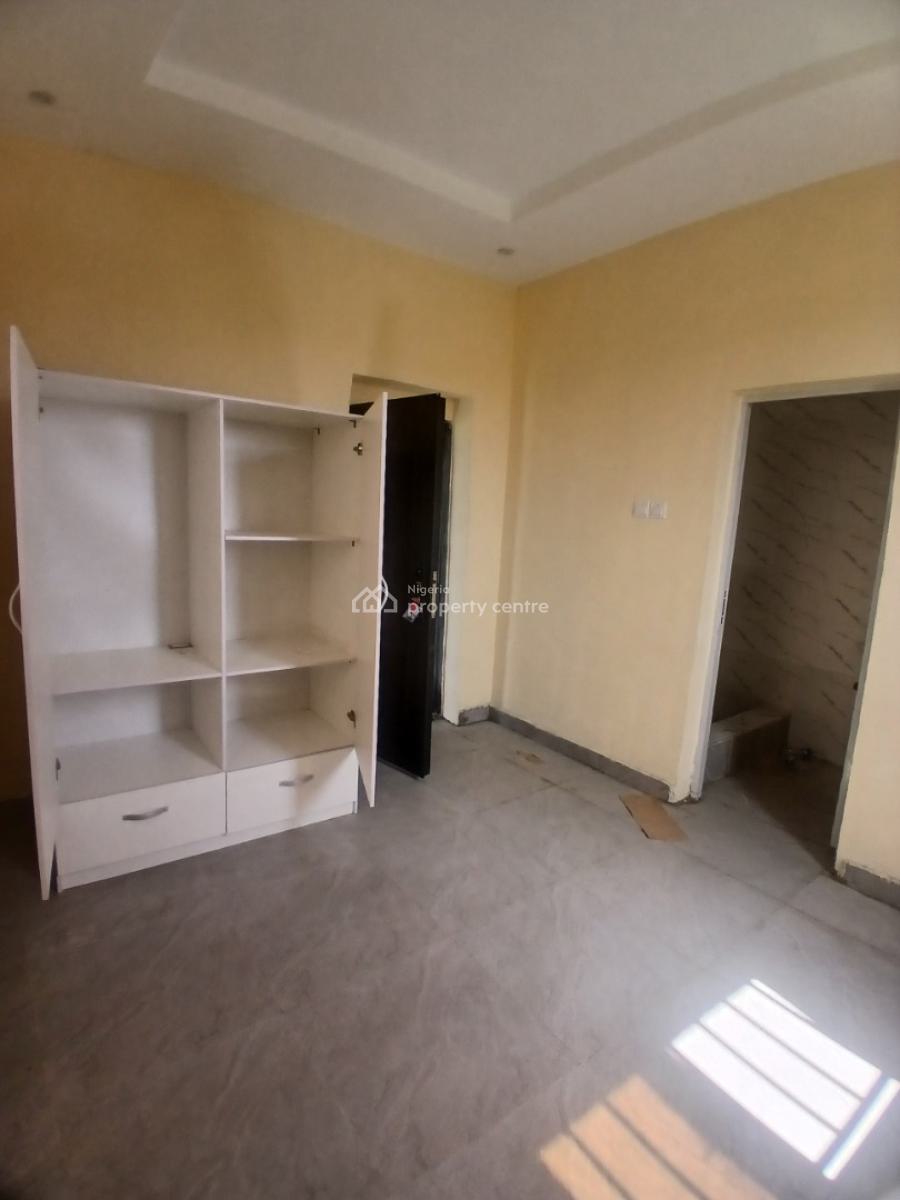 1 Bedroom Flat (mini Flat), After Lagos Business School (lbs), Lekki Phase 2, Lekki, Lagos, Mini Flat (room and Parlour) for Rent