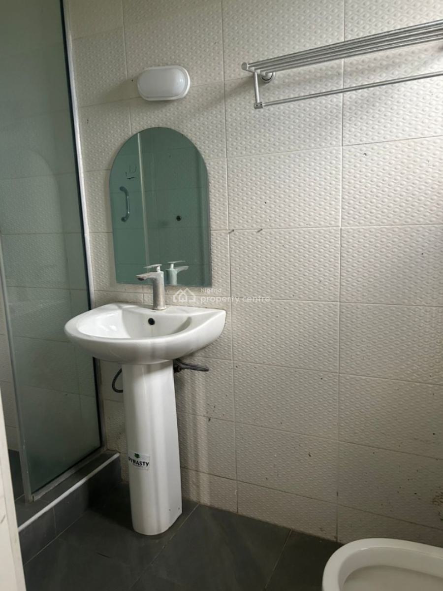 Luxurious 2 Bedroom Apartment with Bq, Orchid, Lekki Phase 2, Lekki, Lagos, Flat / Apartment for Sale