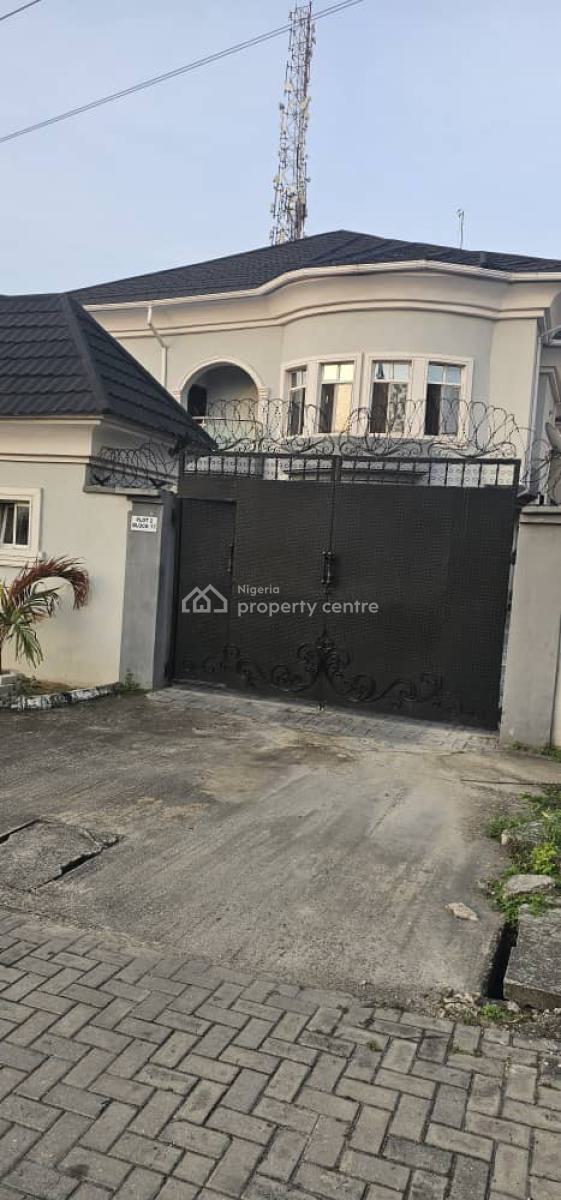 *well Maintained 4 Bedroom Duplex with 2 Rooms Bq in, Lekki Phase One, Lekki Phase 1, Lekki, Lagos, Detached Duplex for Rent