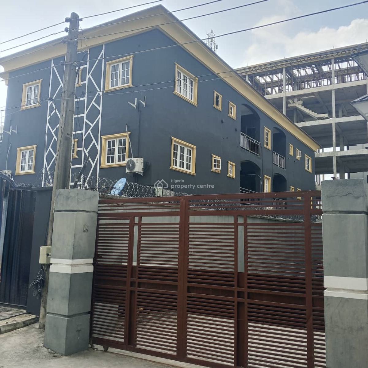 Newly Refurbished 2 Bedroom Apartment, Jakande, Lekki, Lagos, Flat / Apartment for Rent