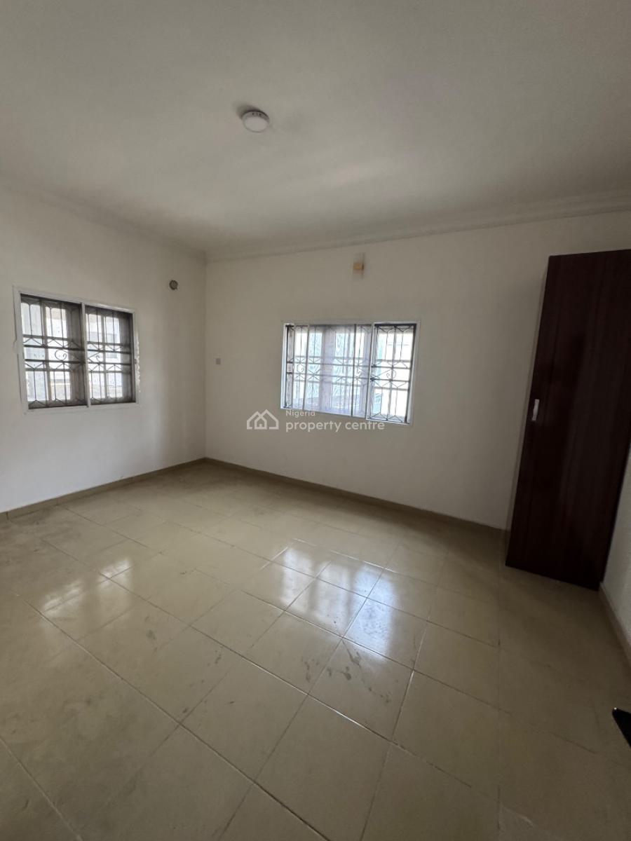 Newly Refurbished 2 Bedroom Apartment, Jakande, Lekki, Lagos, Flat / Apartment for Rent