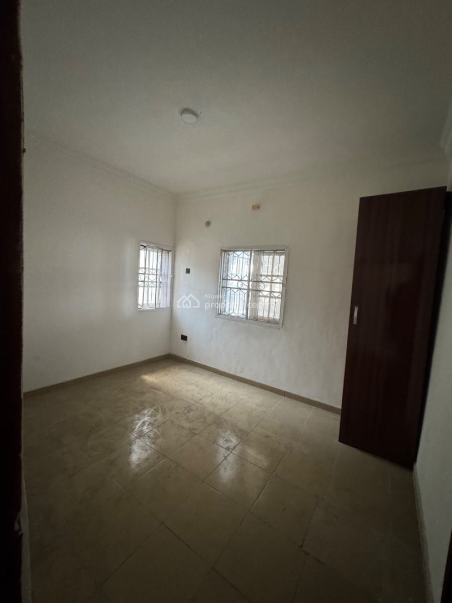 Newly Refurbished 2 Bedroom Apartment, Jakande, Lekki, Lagos, Flat / Apartment for Rent