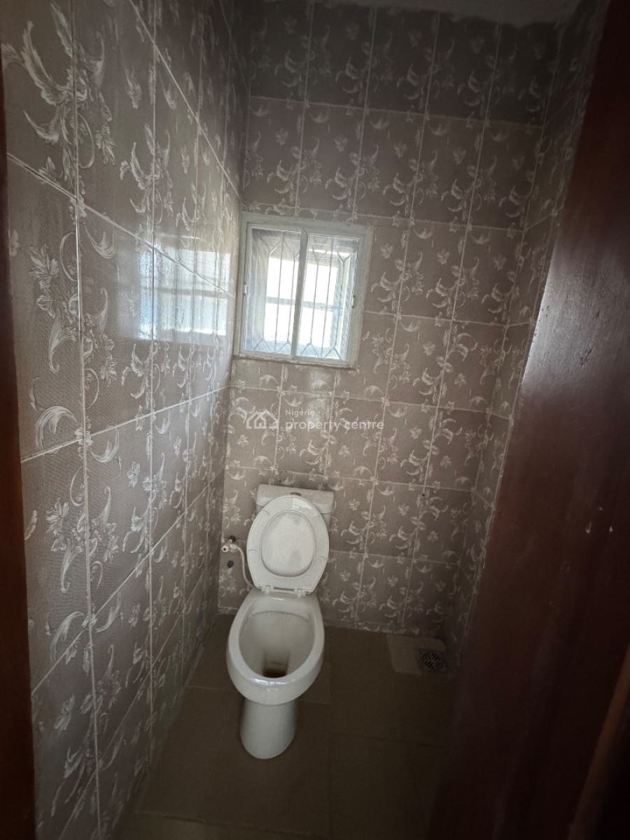 Newly Refurbished 2 Bedroom Apartment, Jakande, Lekki, Lagos, Flat / Apartment for Rent