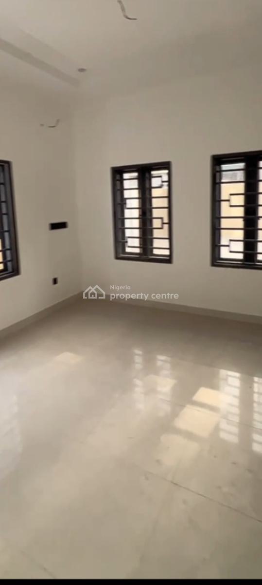 a Brand New Spacious 4-bedroom Semi-detached Duplex + 1bq, Gwarinpa District (video of The House Is Attached), Gwarinpa, Abuja, Semi-detached Duplex for Rent