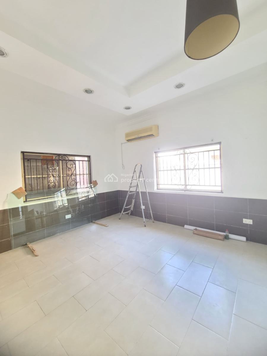 Standard and Spacious Office Space, Lekki Phase 1, Lekki Phase 1, Lekki, Lagos, Commercial Property for Rent