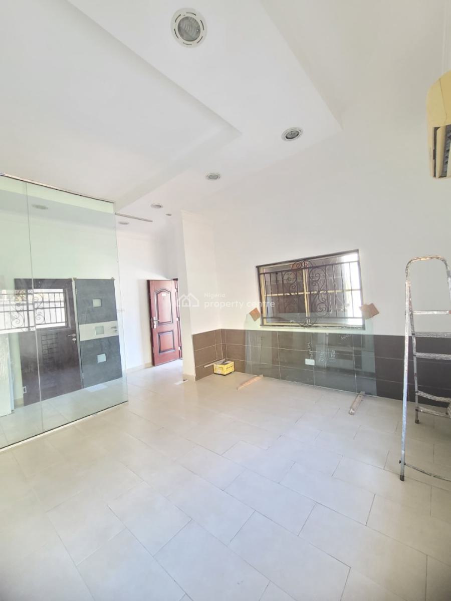 Standard and Spacious Office Space, Lekki Phase 1, Lekki Phase 1, Lekki, Lagos, Commercial Property for Rent