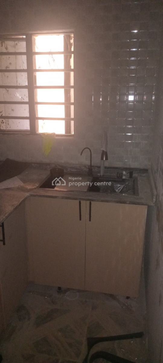 Luxury and Executive 2bedroom Apartment in a Decent and Serene Environ, Beside Palmgrove Estate, Palmgrove, Ilupeju, Lagos, Flat / Apartment for Rent